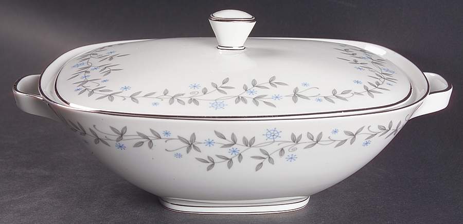 Arietta Oval Covered Vegetable by Franconia-Krautheim & Adelburg-1