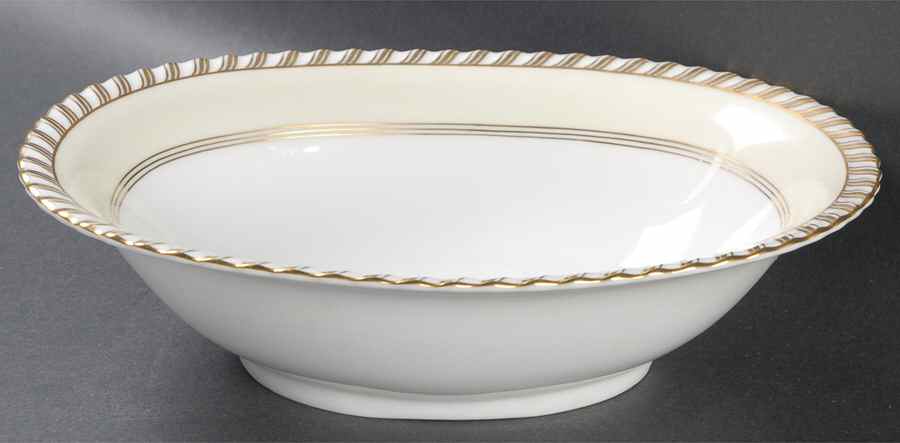 Baronial (White Center) 10" Oval Vegetable Bowl by Franconia-Krautheim & Adelburg-1