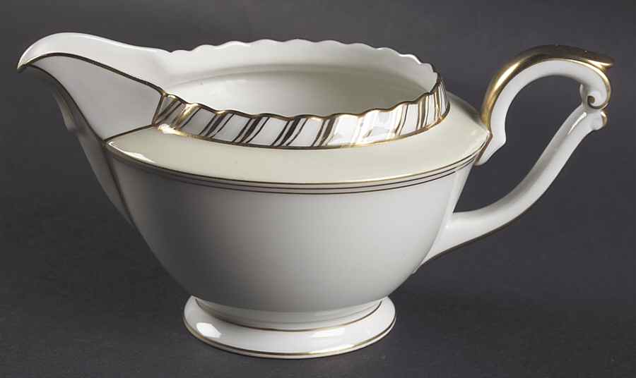 Baronial (White Center) Creamer by Franconia-Krautheim & Adelburg-1