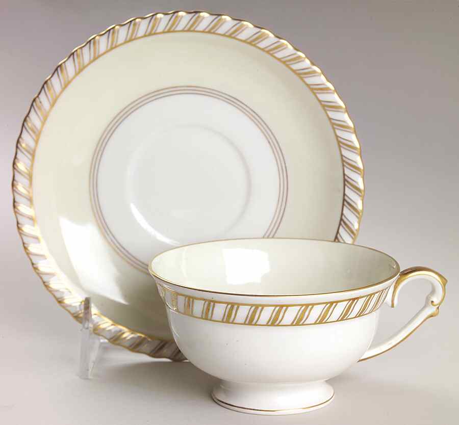 Baronial (White Center) Footed Cup & Saucer Set by Franconia-Krautheim & Adelburg-1