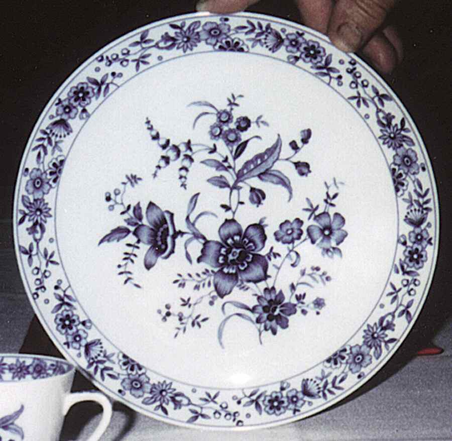 Cobalto Dinner Plate by Franconia-Krautheim & Adelburg-1