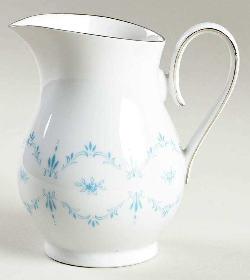 Concerto Creamer by Franconia-Krautheim & Adelburg-1