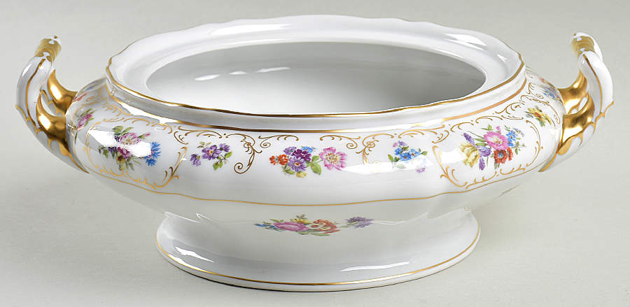 Dresden Flowers Round Vegetable No Lid by Franconia-Krautheim & Adelburg-1