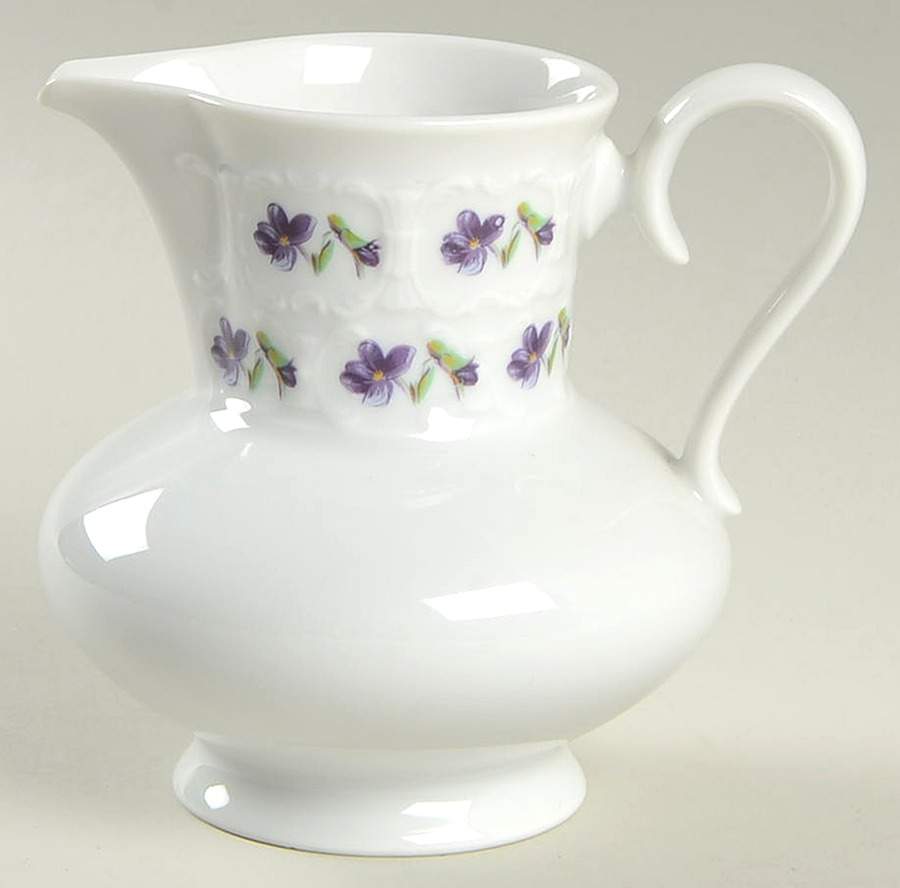 Encore Creamer by Franconia-Krautheim & Adelburg-1
