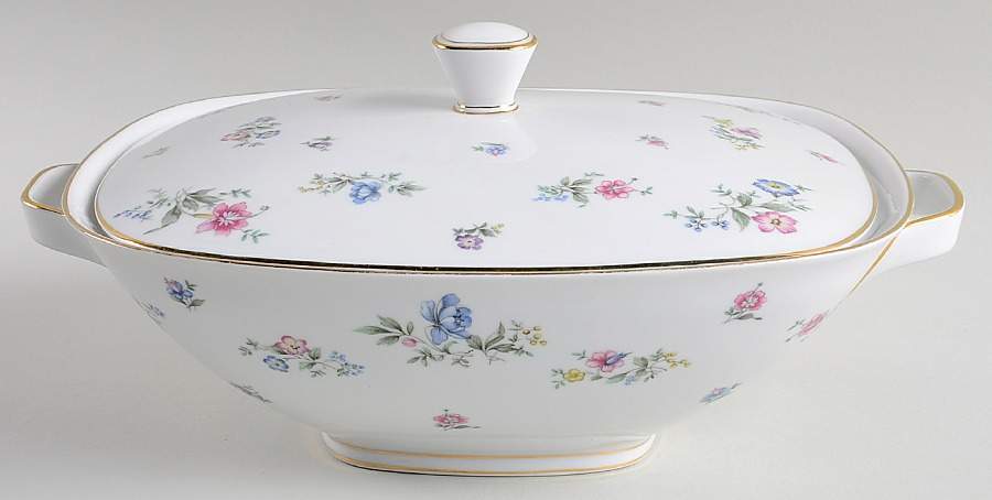 Fleurettes Oval Covered Vegetable by Franconia-Krautheim & Adelburg-1