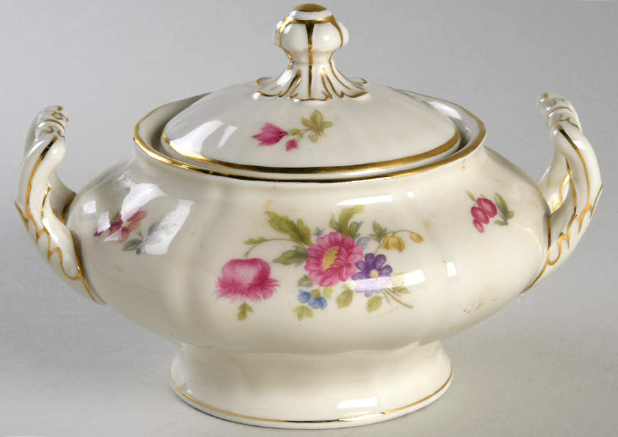 Floria (Cream Background) Sugar Bowl & Lid by Franconia-Krautheim & Adelburg-1