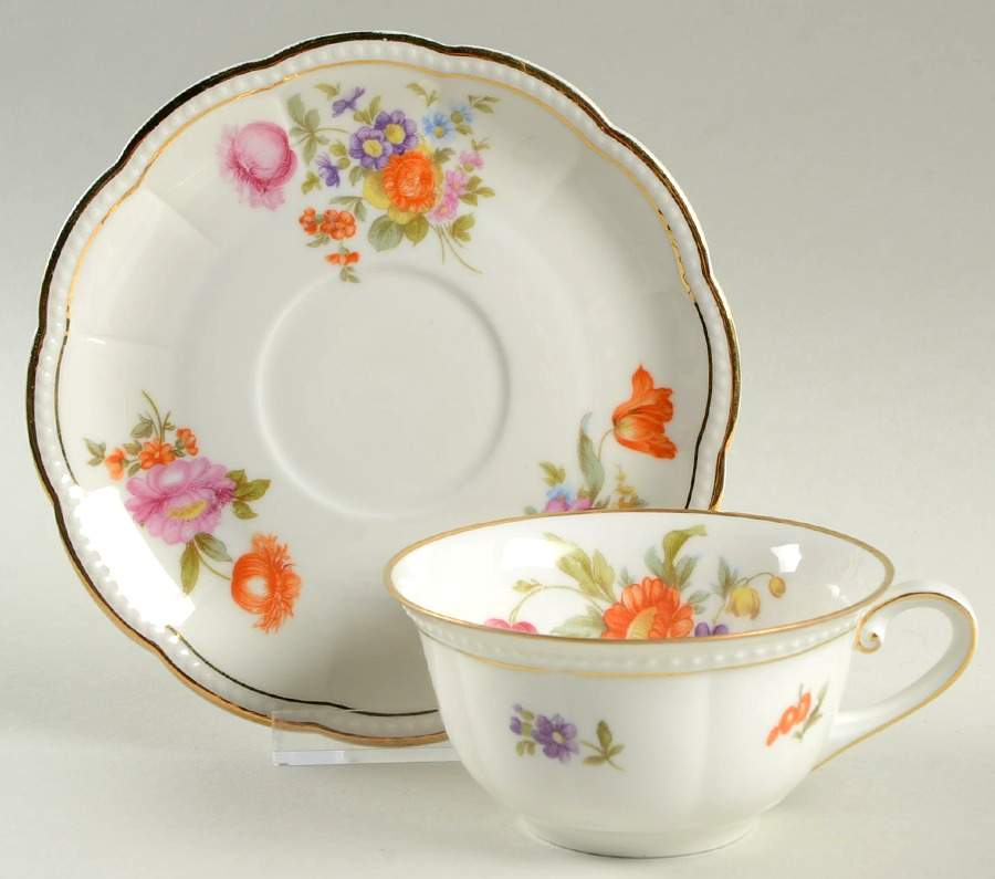 FR18 Flat Cup & Saucer Set by Franconia-Krautheim & Adelburg-1