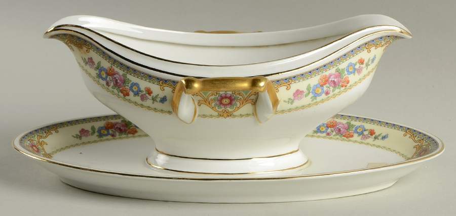 FR51 Gravy Boat with Attached Underplate by Franconia-Krautheim & Adelburg-1