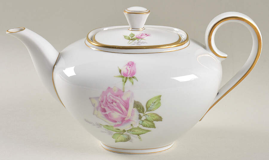 Franconia Rose Teapot & Lid by Franconia-Krautheim & Adelburg-1