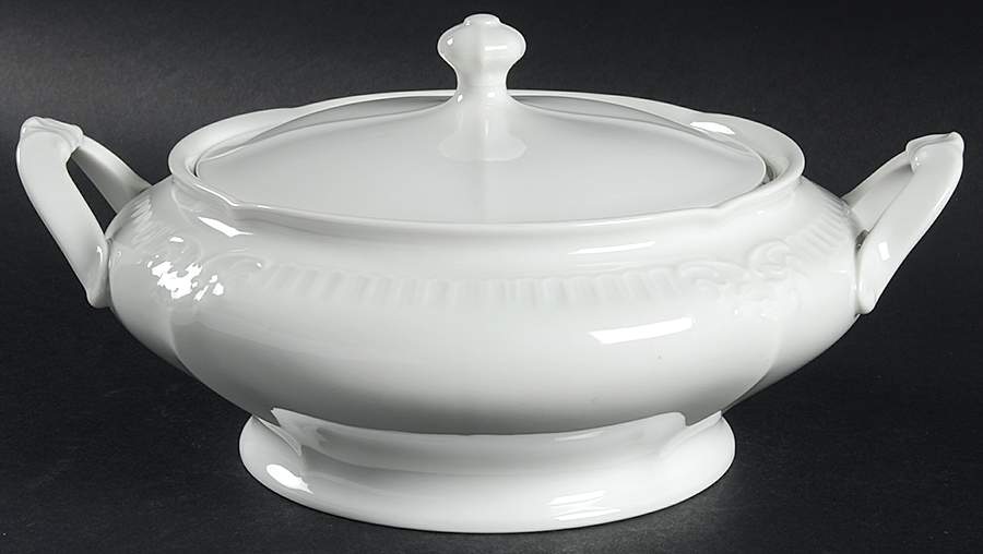 Franconia White Round Covered Vegetable by Franconia-Krautheim & Adelburg-1