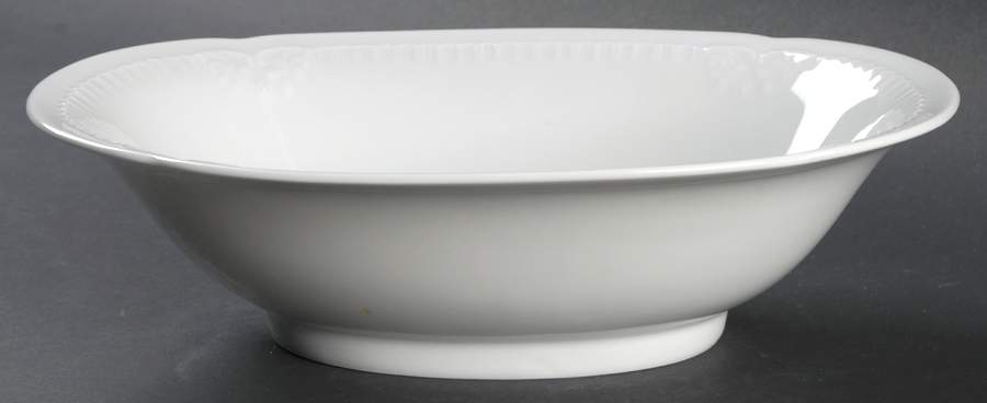 Franconia White 10" Oval Vegetable Bowl by Franconia-Krautheim & Adelburg-1