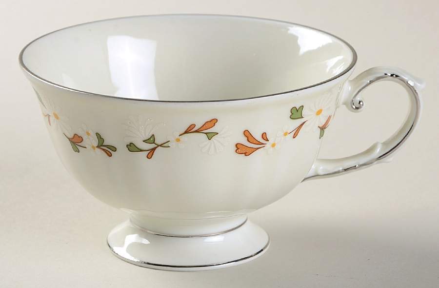 Glendale Footed Cup by Franconia-Krautheim & Adelburg-1