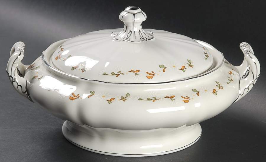 Glendale Round Covered Vegetable by Franconia-Krautheim & Adelburg-1