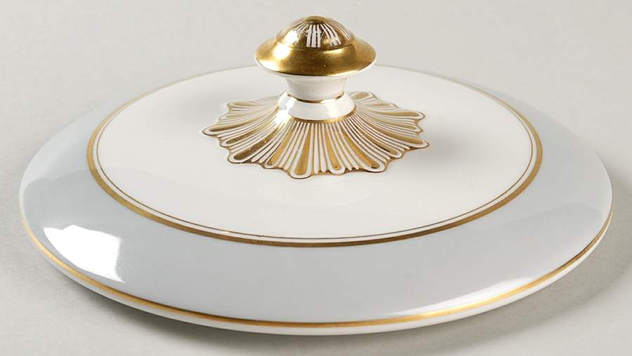 Graymont Lid for Round Vegetable by Franconia-Krautheim & Adelburg-1