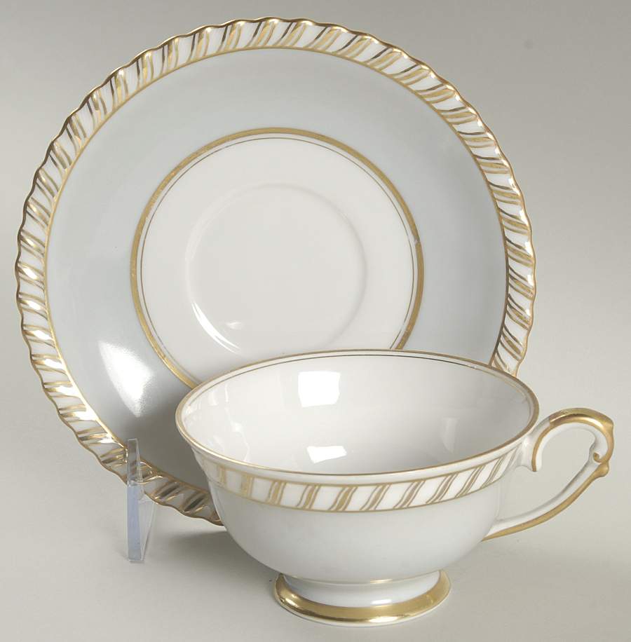 Graymont Footed Cup & Saucer Set by Franconia-Krautheim & Adelburg-1