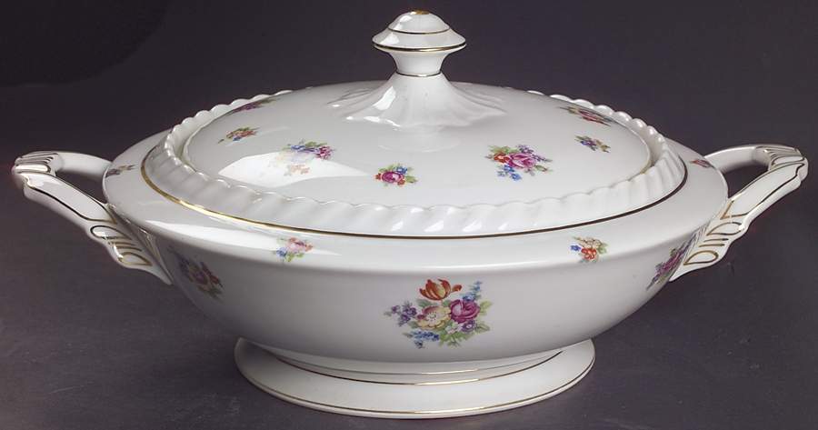 Gretchen Round Covered Vegetable by Franconia-Krautheim & Adelburg-1