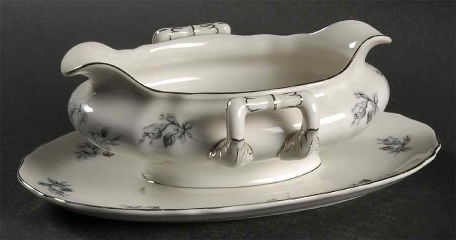 Grixella Gravy Boat with Attached Underplate by Franconia-Krautheim & Adelburg-1
