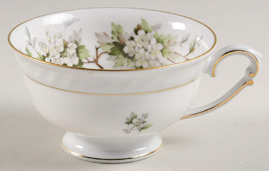 Hawthorn Footed Cup by Franconia-Krautheim & Adelburg-1