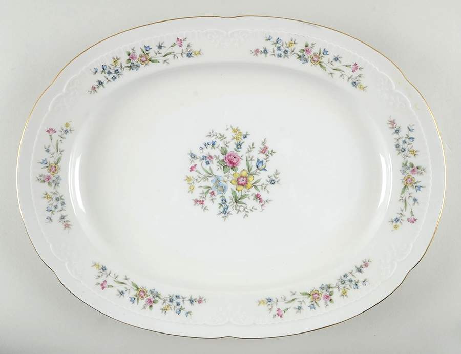 Isabelle 15" Oval Serving Platter by Franconia-Krautheim & Adelburg-1