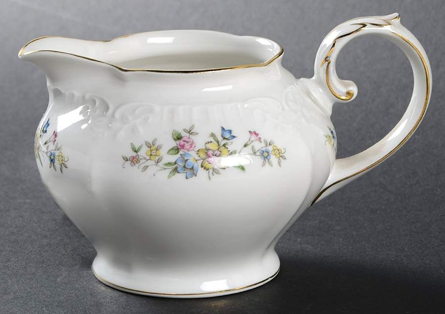 Isabelle Creamer by Franconia-Krautheim & Adelburg-1