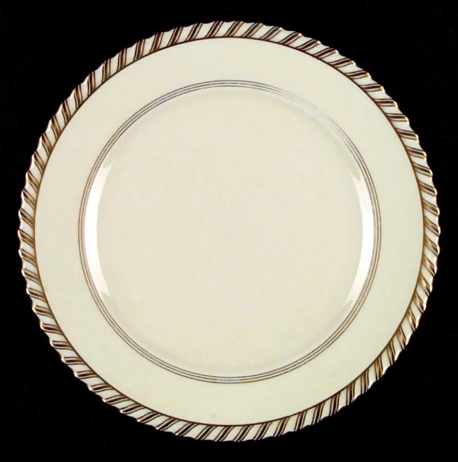 La Princesse (Cream Background) Dinner Plate by Franconia-Krautheim & Adelburg-1