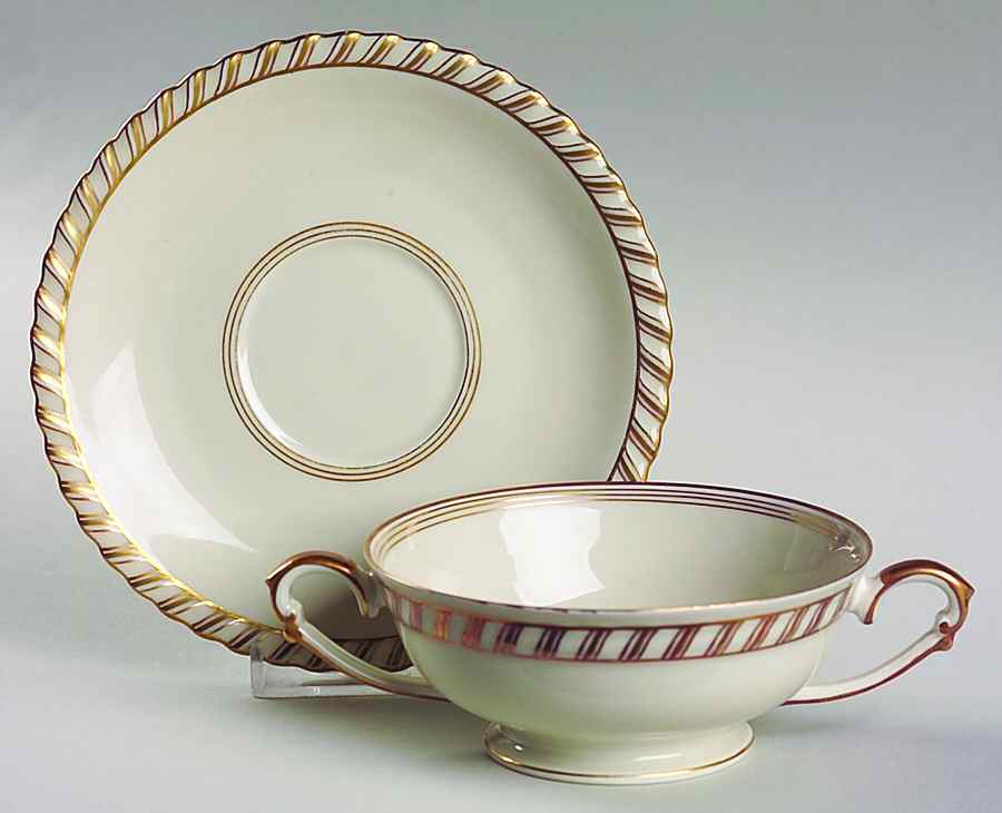 La Princesse (Cream Background) Footed Cream Soup Bowl & Saucer Set by Franconia-Krautheim & Adelburg-1