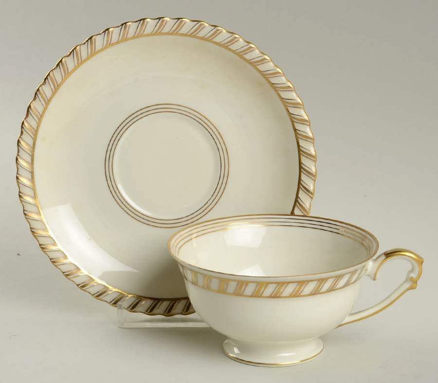 La Princesse (Cream Background) Footed Cup & Saucer Set by Franconia-Krautheim & Adelburg-1