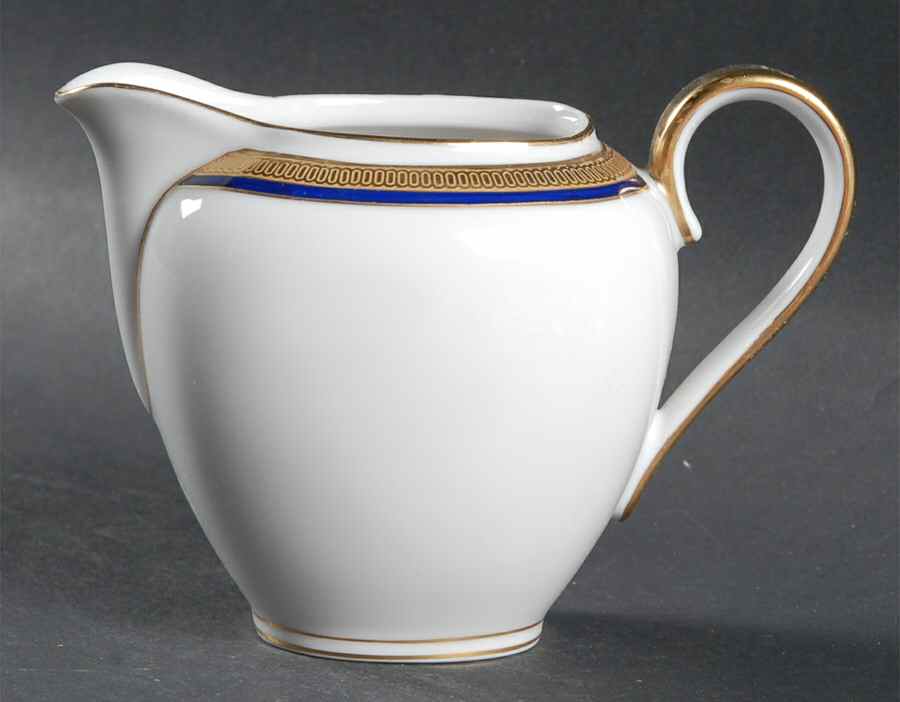 La Reine Creamer by Franconia-Krautheim & Adelburg-1