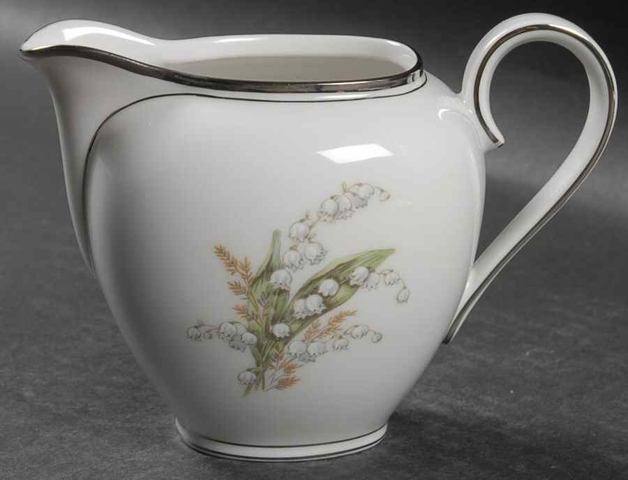Lily Creamer by Franconia-Krautheim & Adelburg-1
