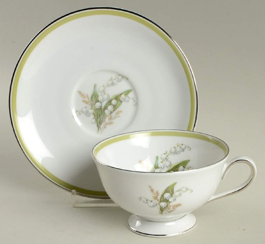 Lily of The Valley Footed Cup & Saucer Set by Franconia-Krautheim & Adelburg-1