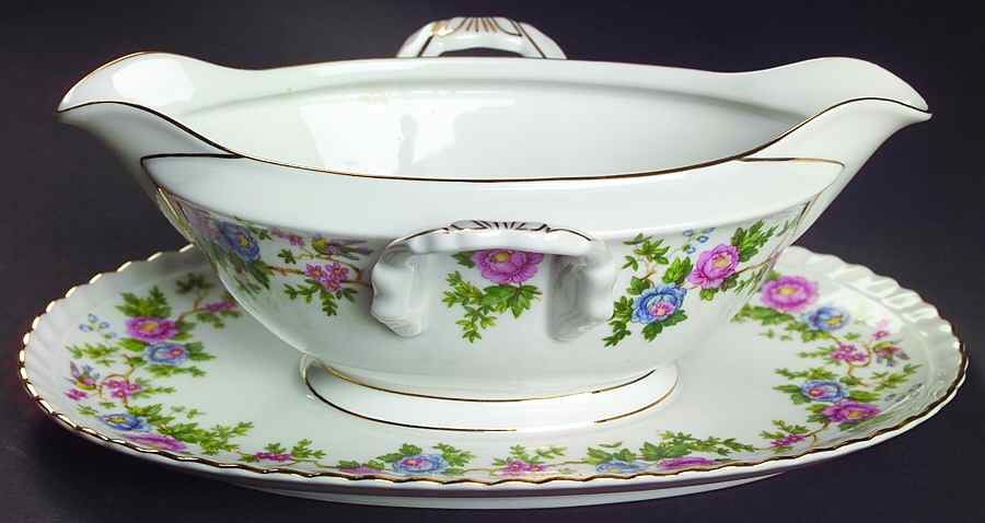 Mandarin Gravy Boat with Attached Underplate by Franconia-Krautheim & Adelburg-1
