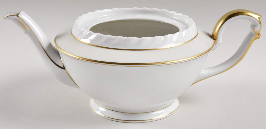 Marguerite Teapot No Lid by Franconia-Krautheim & Adelburg-1