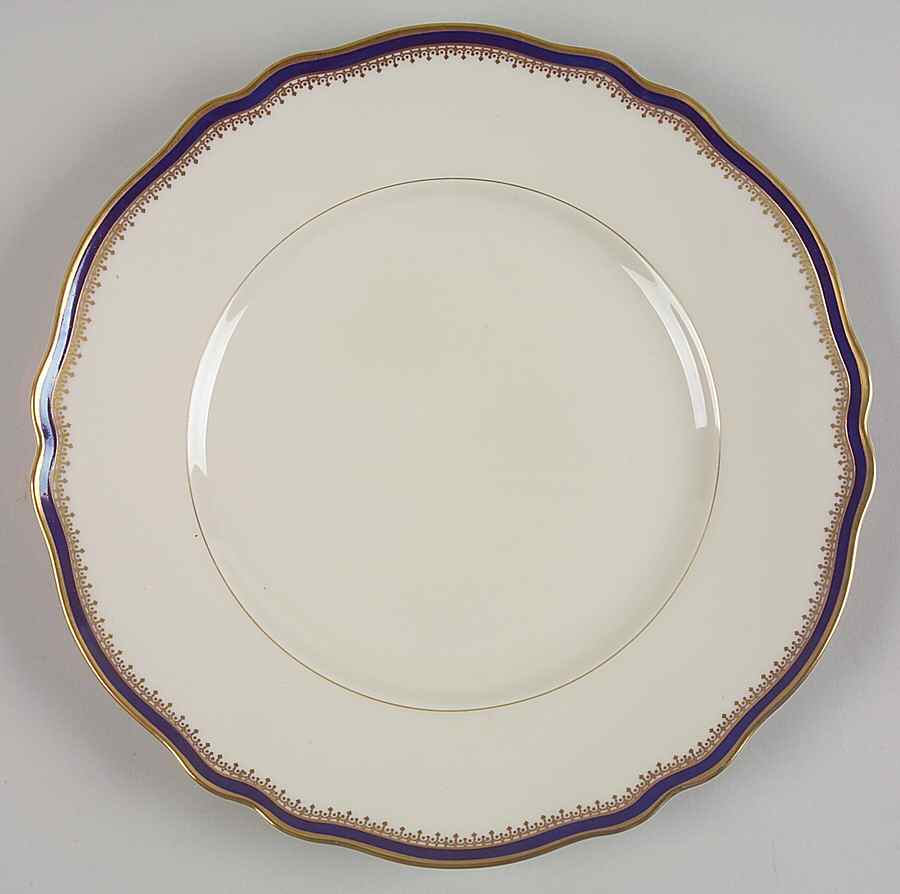 Matilde Dinner Plate by Franconia-Krautheim & Adelburg-1