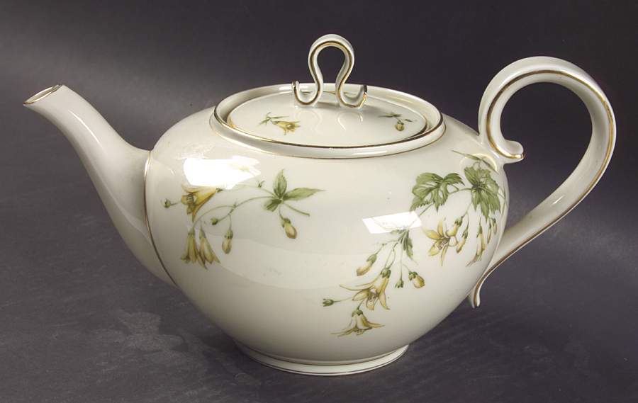 Maybelle Teapot & Lid by Franconia-Krautheim & Adelburg-1