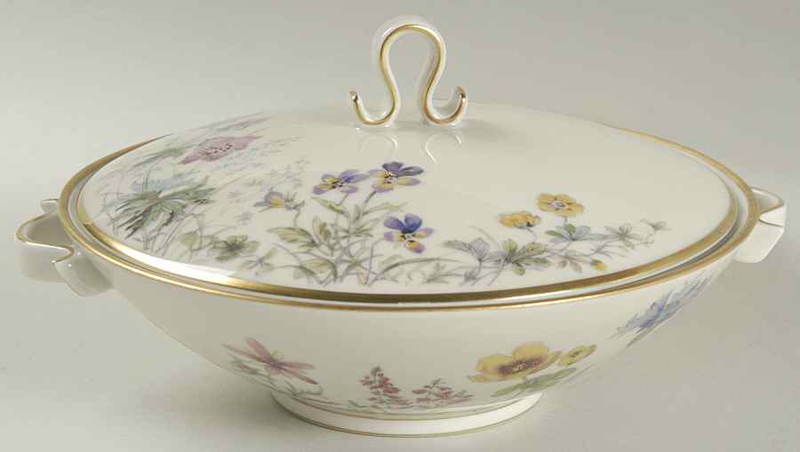 Meadow Flowers Candy Box & Lid by Franconia-Krautheim & Adelburg-1