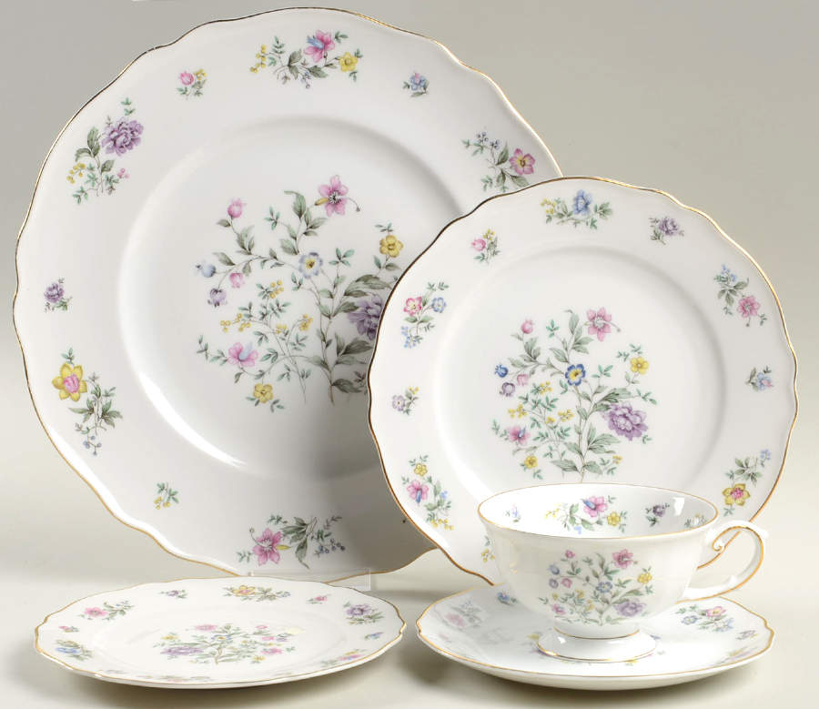 Millefleurs 5 Piece Place Setting by Franconia-Krautheim & Adelburg-1