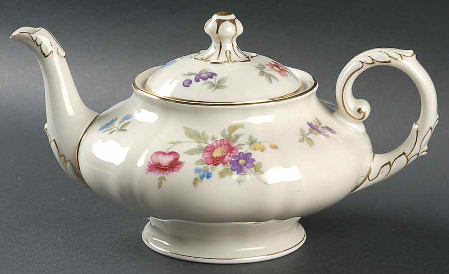 Norina Teapot & Lid by Franconia-Krautheim & Adelburg-1
