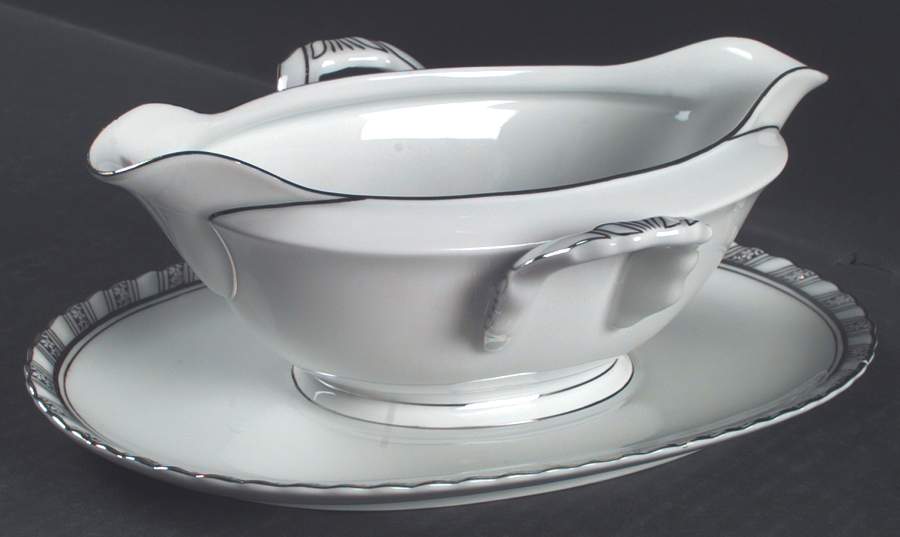 Palladina Gravy Boat with Attached Underplate by Franconia-Krautheim & Adelburg-1