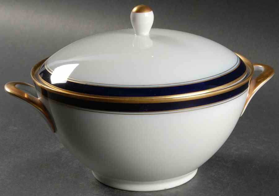 Royal Cobalt Round Covered Vegetable by Franconia-Krautheim & Adelburg-1