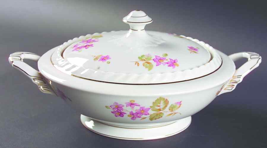 Rosetta Round Covered Vegetable by Franconia-Krautheim & Adelburg-1