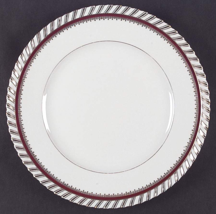 Ruby (Gold Verge Line) Dinner Plate by Franconia-Krautheim & Adelburg-1