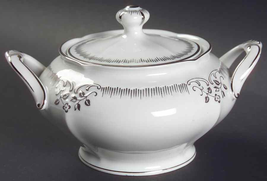 Silver Dream Sugar Bowl & Lid by Franconia-Krautheim & Adelburg-1
