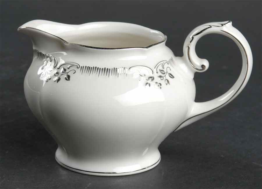 Silver Dream Creamer by Franconia-Krautheim & Adelburg-1