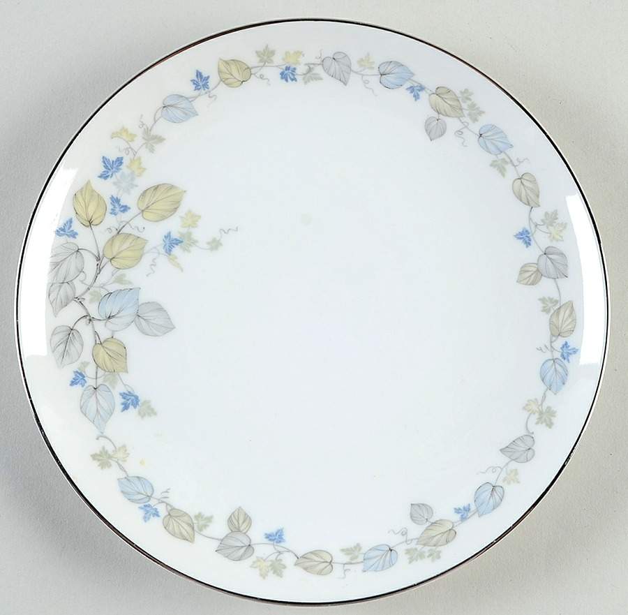 Vignette Salad Plate by Franconia-Krautheim & Adelburg-1