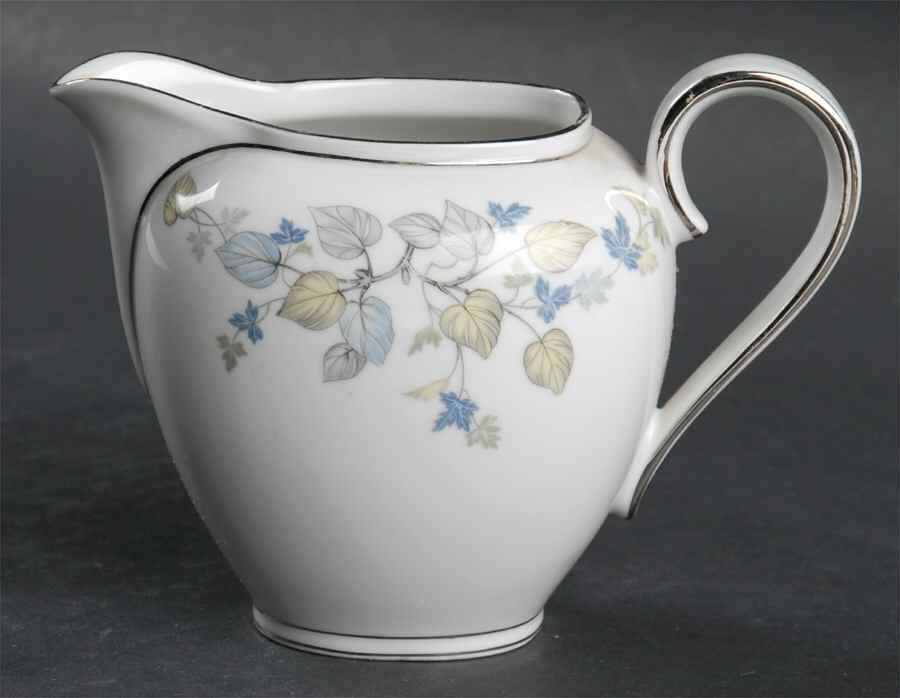 Vignette Creamer by Franconia-Krautheim & Adelburg-1