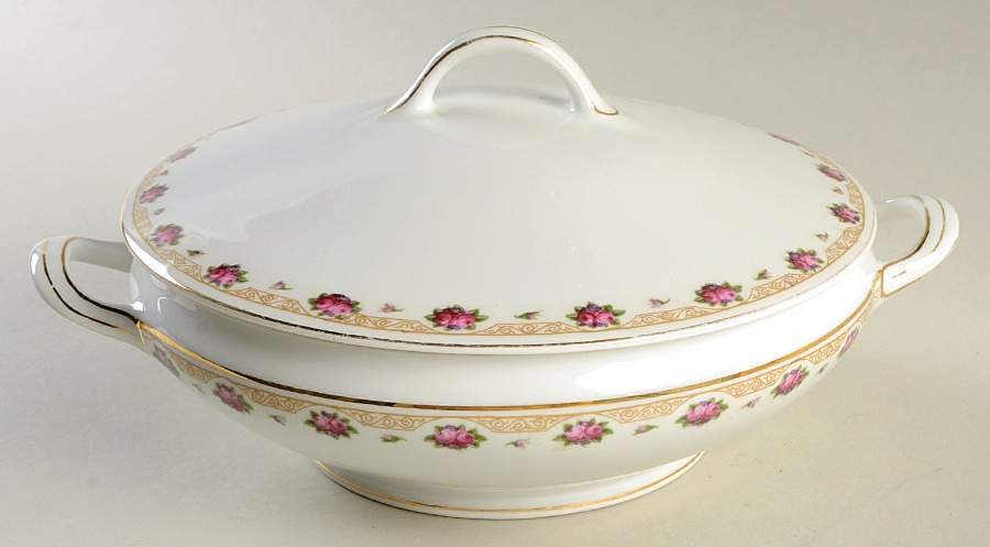 17539 Round Covered Vegetable by Fraureuth-1