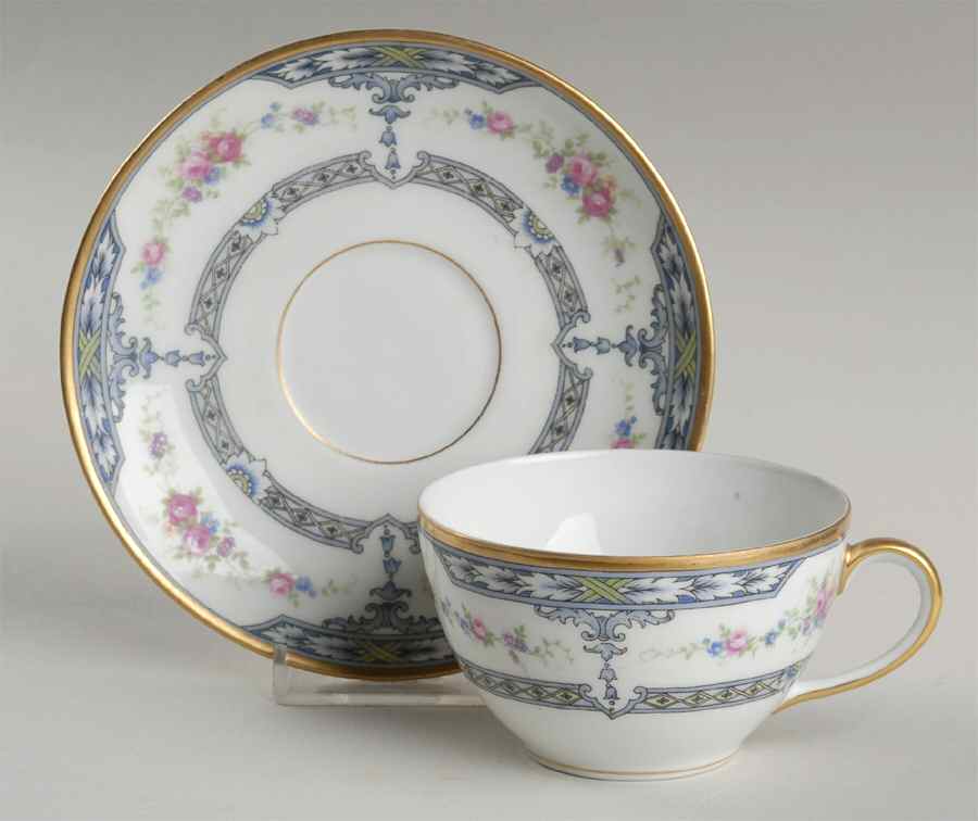 Belvedere Flat Cup & Saucer Set by Fraureuth-1