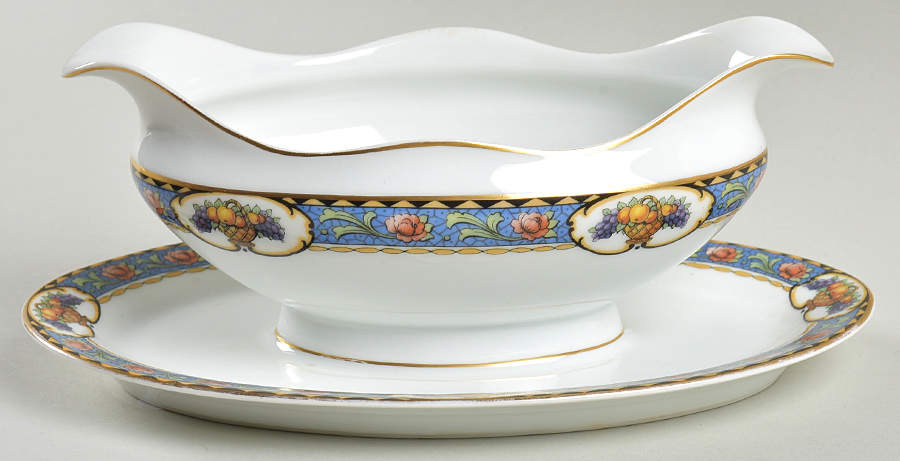 22547 Gravy Boat with Attached Underplate by Fraureuth-1