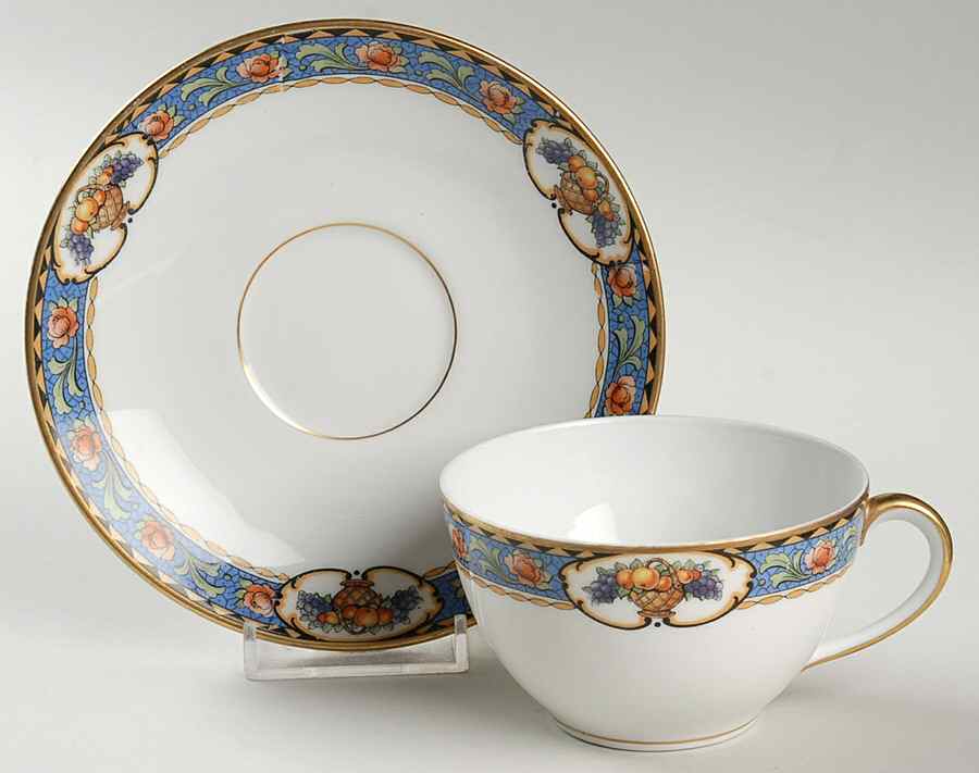 22547 Flat Cup & Saucer Set by Fraureuth-1