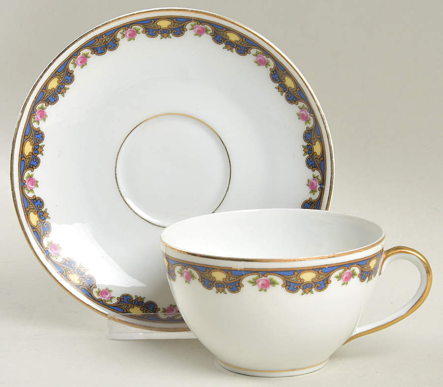 22565 Flat Cup & Saucer Set by Fraureuth-1